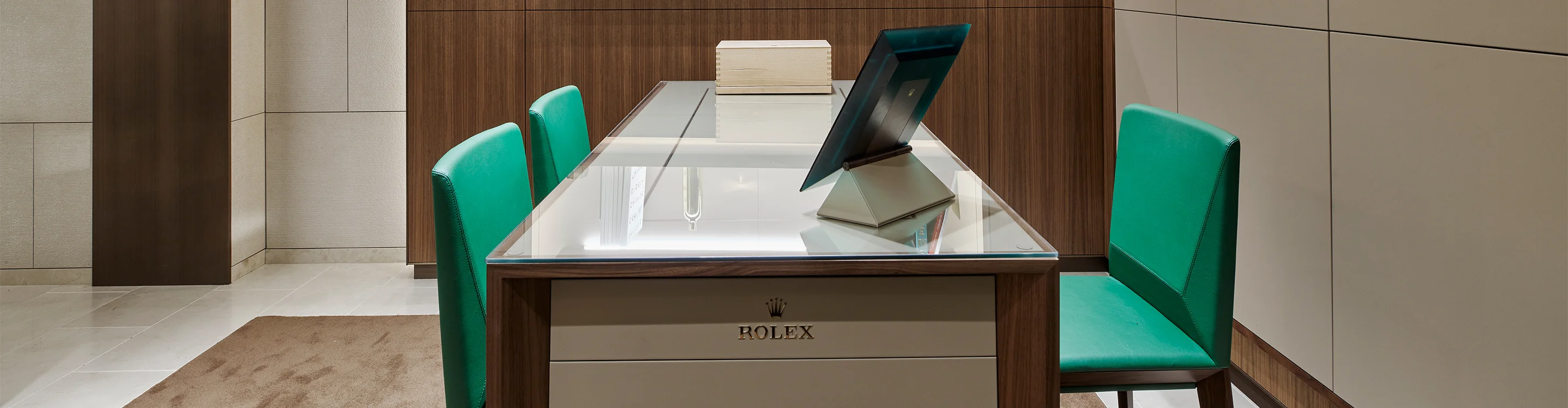 lee perla jewelers